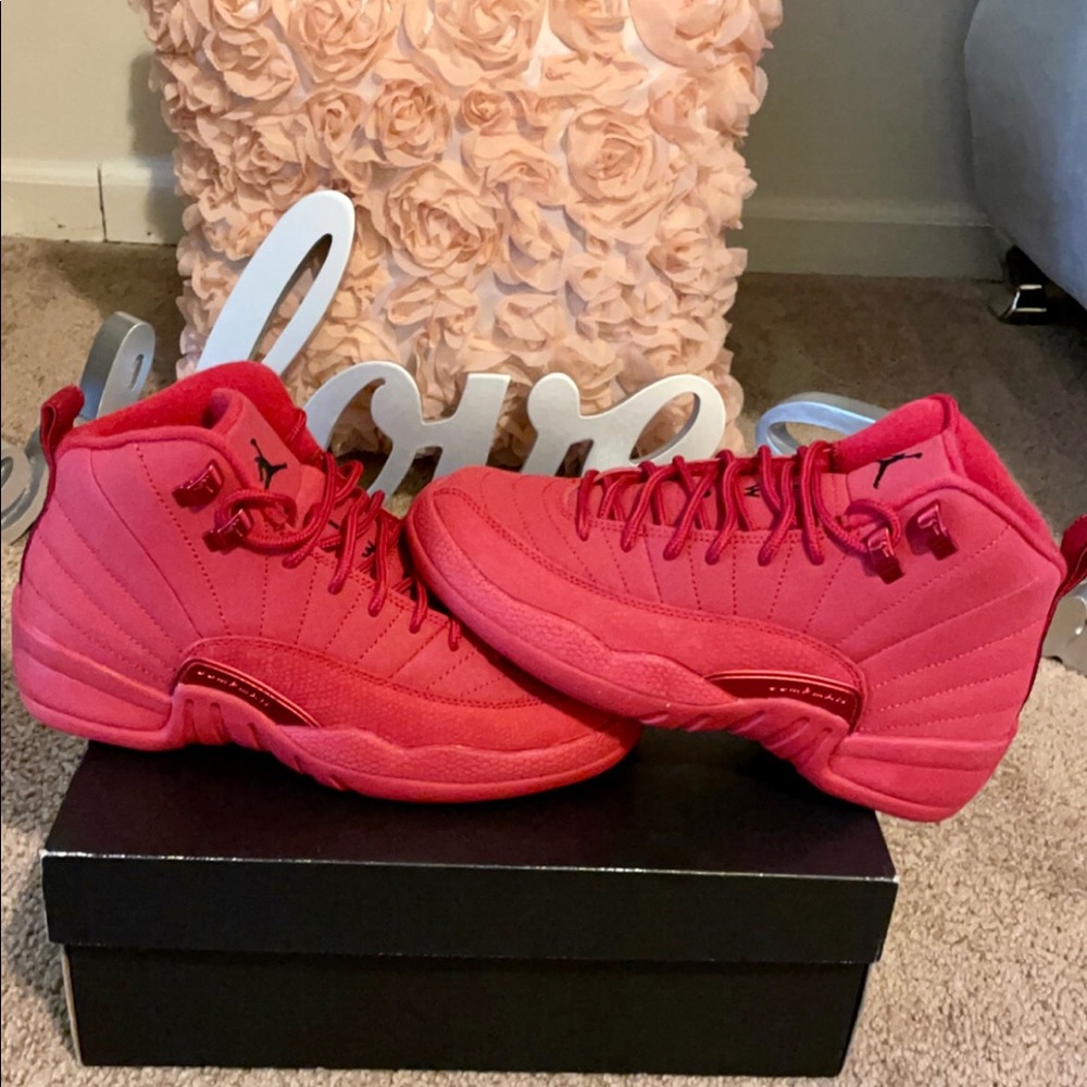🆕 Jordan retro 12
